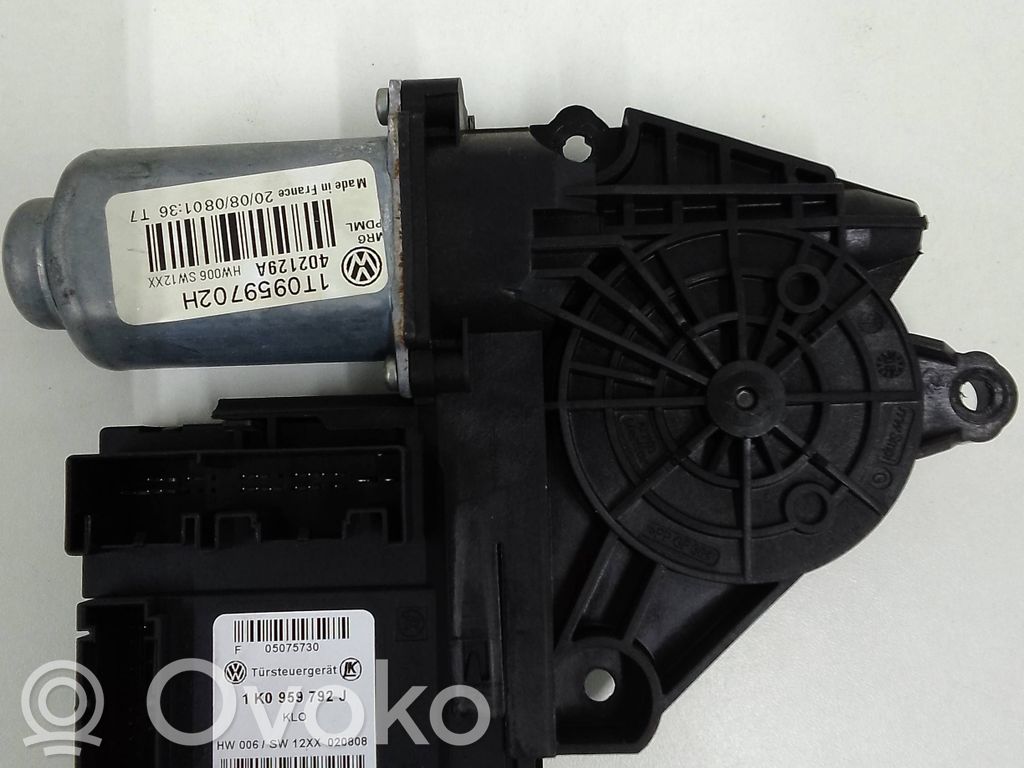 Volkswagen Caddy Silnik regulatora szyby drzwi przednich 
