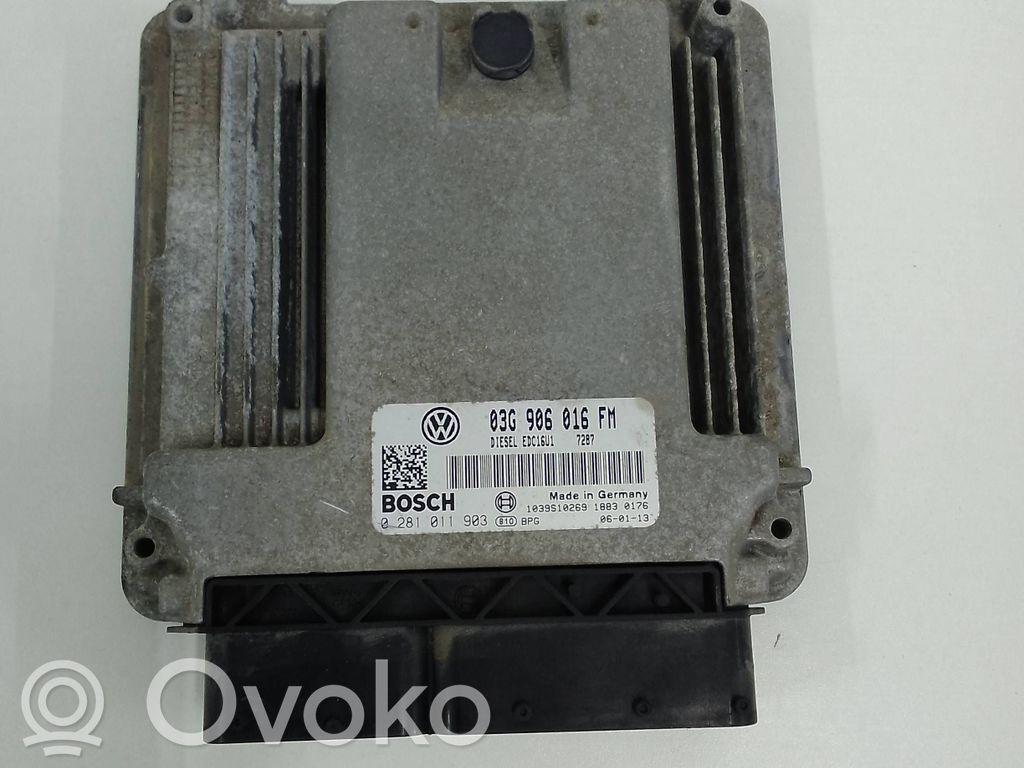 Volkswagen Jetta V Engine control unit/module 