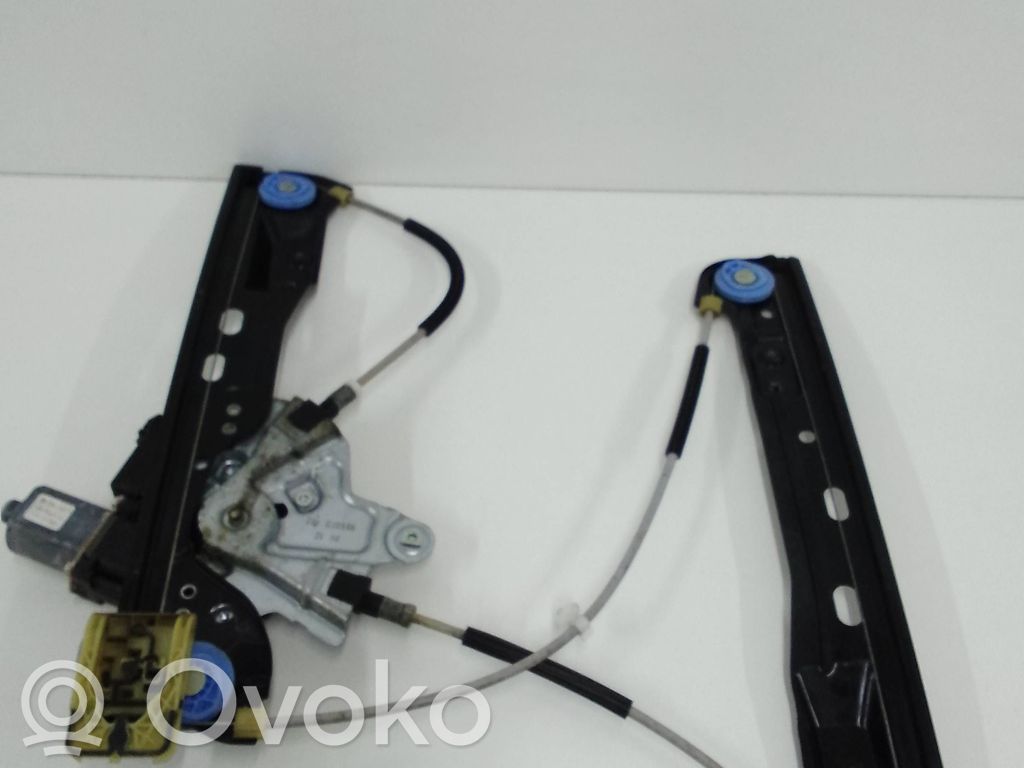 Elektryczny podnośnik szyby drzwi przednich   20951582,966436108,393850