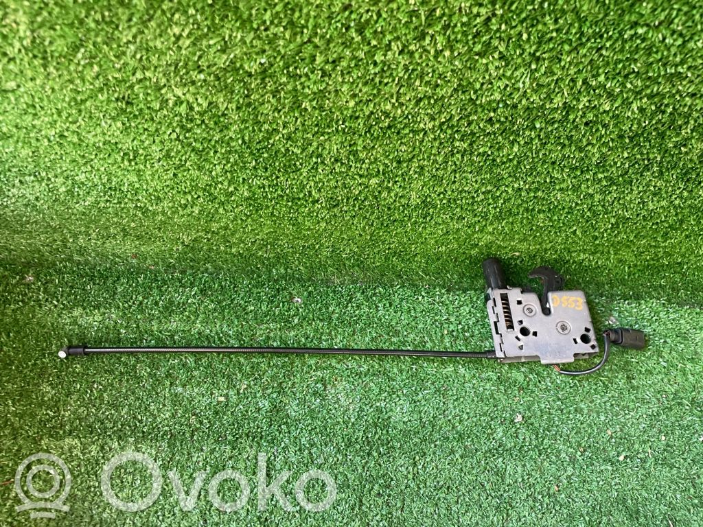 Skoda Superb B8 (3V) Engine bonnet/hood lock/catch 