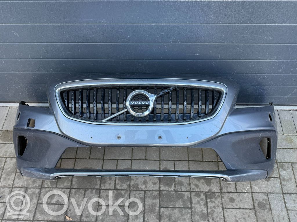 Volvo V40 Cross country Parachoques delantero 