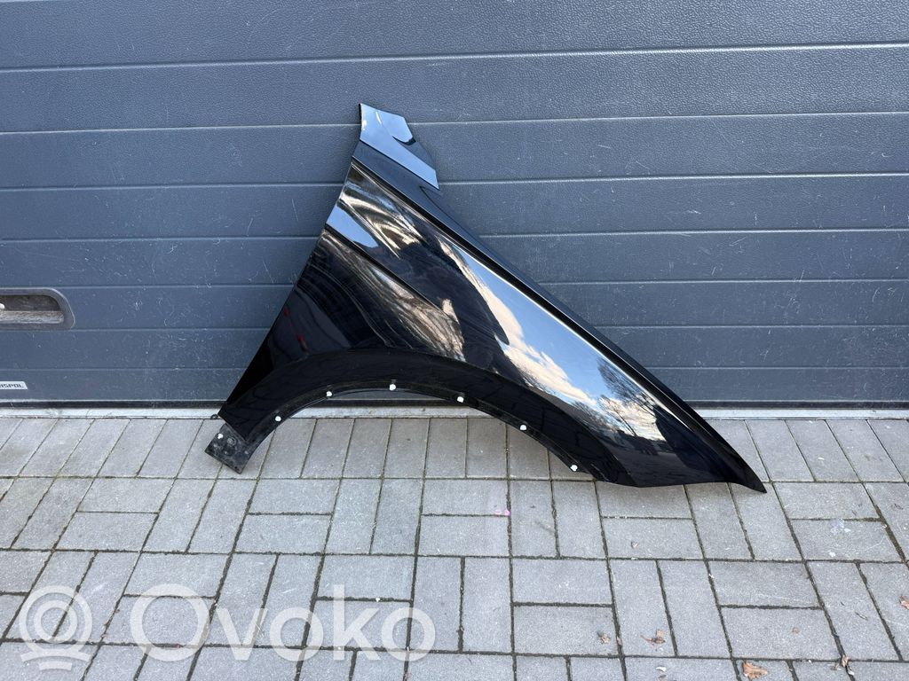 Volkswagen Touareg III Błotnik przedni 