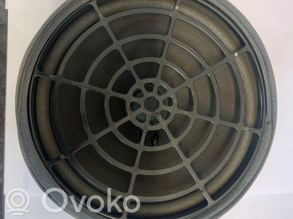 Audi A4 S4 B9 Front door speaker 