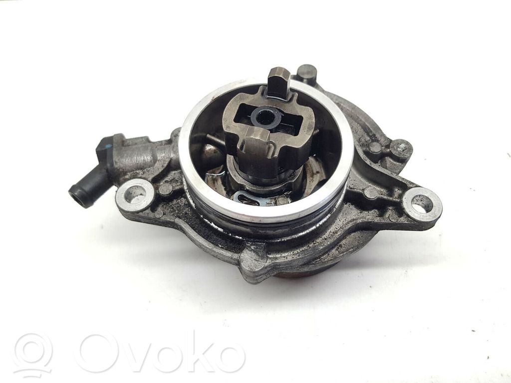 BMW 3 E90 E91 Vacuum pump 