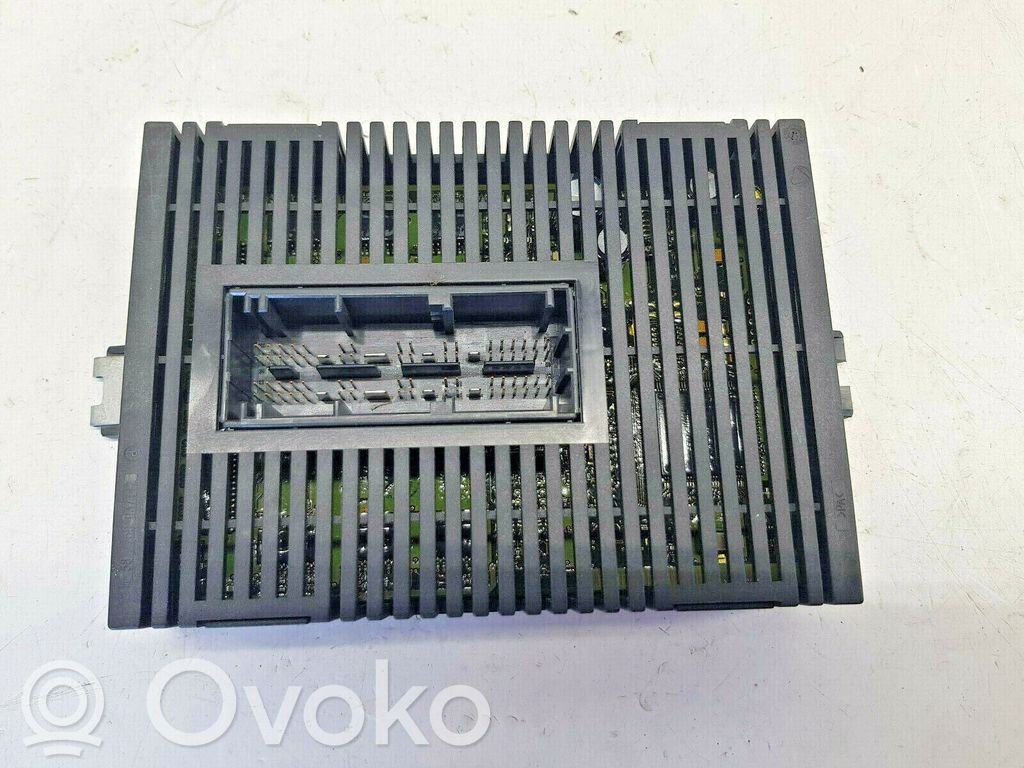 Šviesų modulis   037069063,NR2073