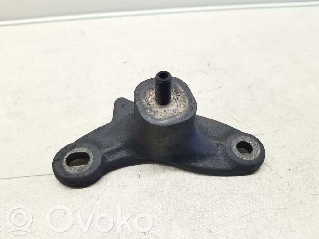 Citroen Jumpy Engine mounting bracket 