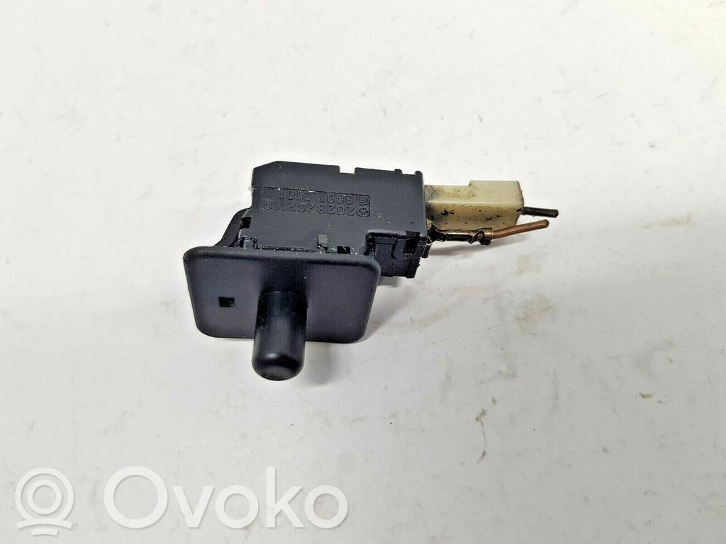 Mercedes-Benz E W210 Sensor de la puerta delantera coupé 
