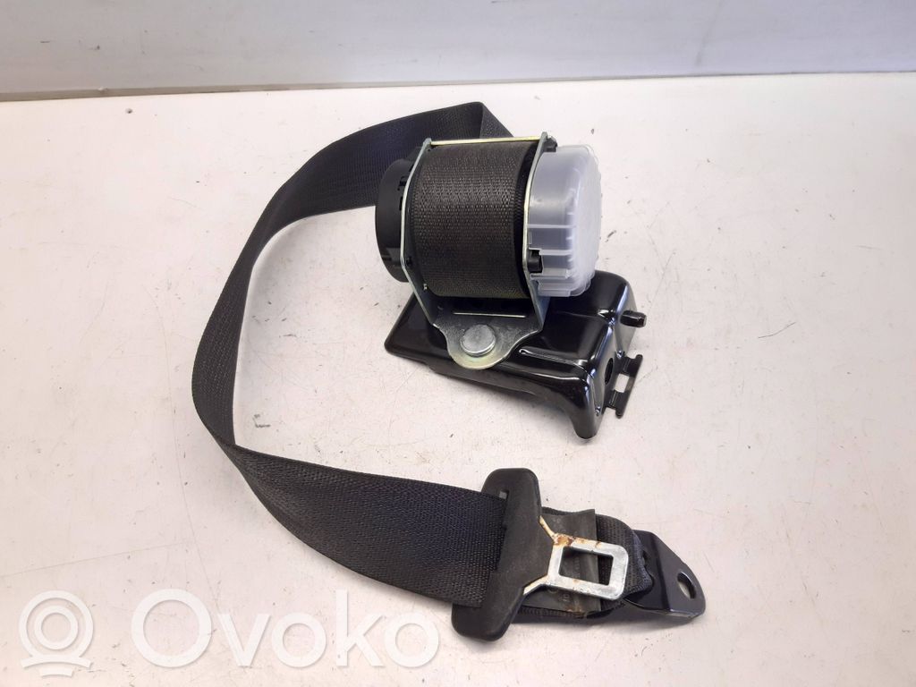 Opel Astra J Takaistuimen turvavyö 