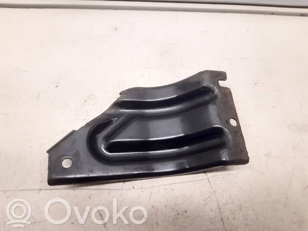 other engine part   4M5Q9A072BB