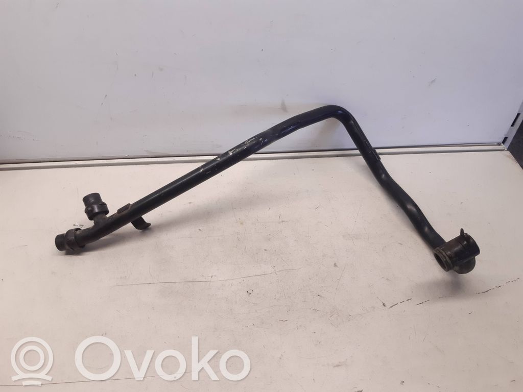 Audi A6 S6 C6 4F Engine coolant pipe/hose 