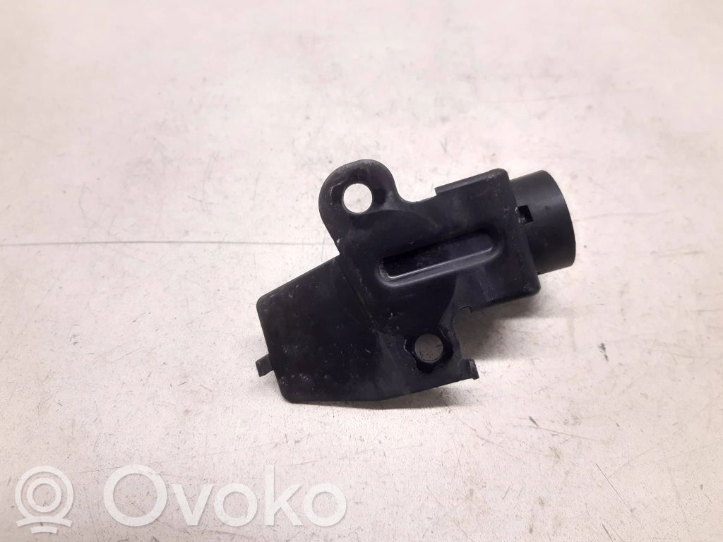 Hyundai i30 Sensor interruptor de la alarma del capó 