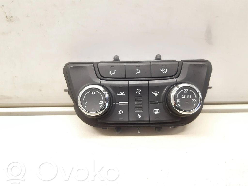 Opel Zafira C Panel klimatyzacji 