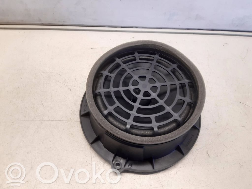 Audi A8 S8 D4 4H Głośnik drzwi tylnych 