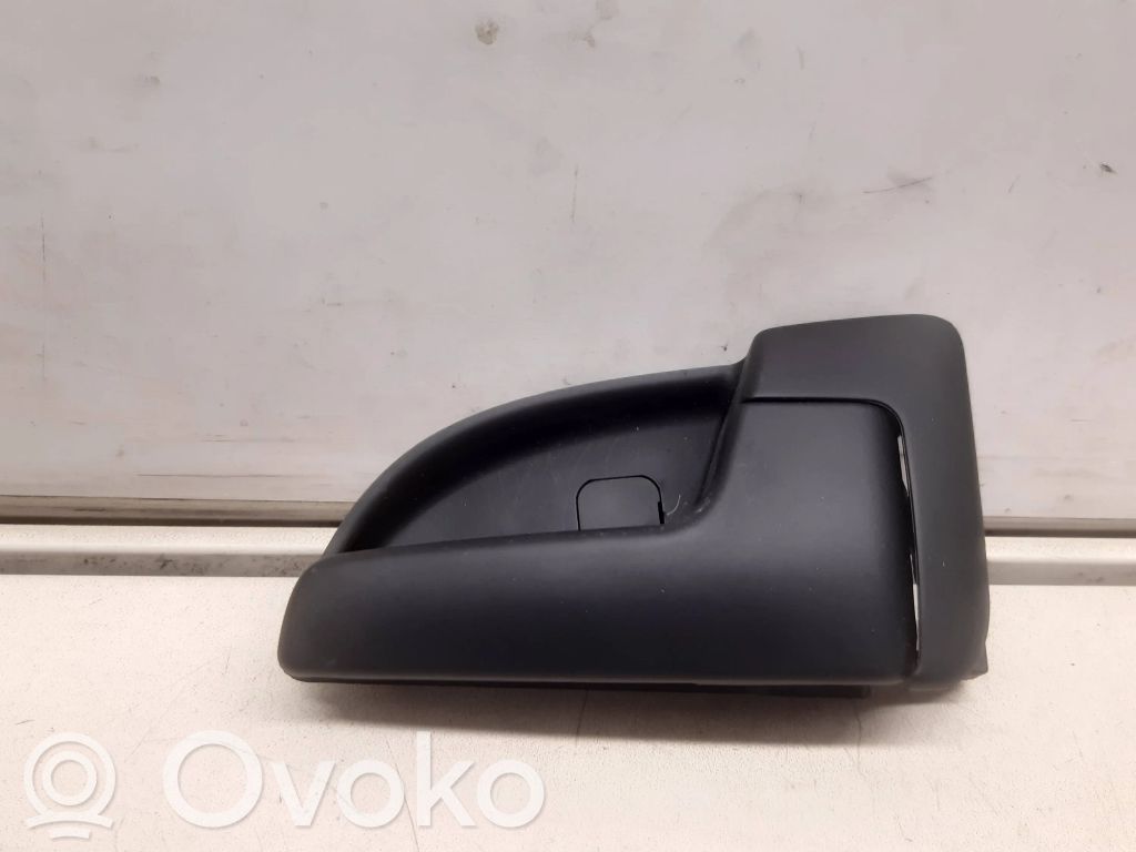 KIA Ceed Manecilla interna puerta trasera 