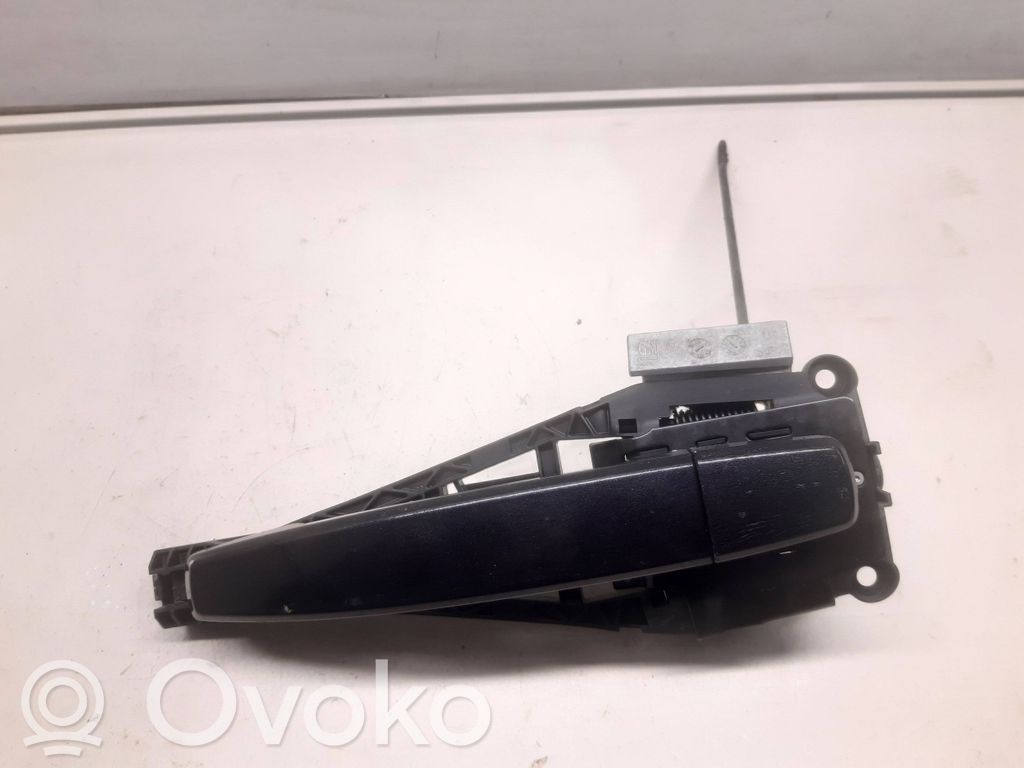 Opel Insignia A Rankena atidarymo išorinė 