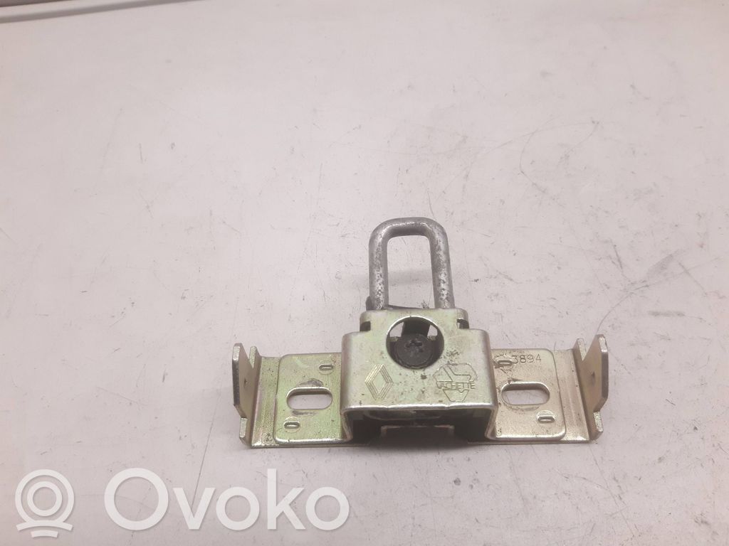 Renault 19 Rear door lock loop/hook striker 