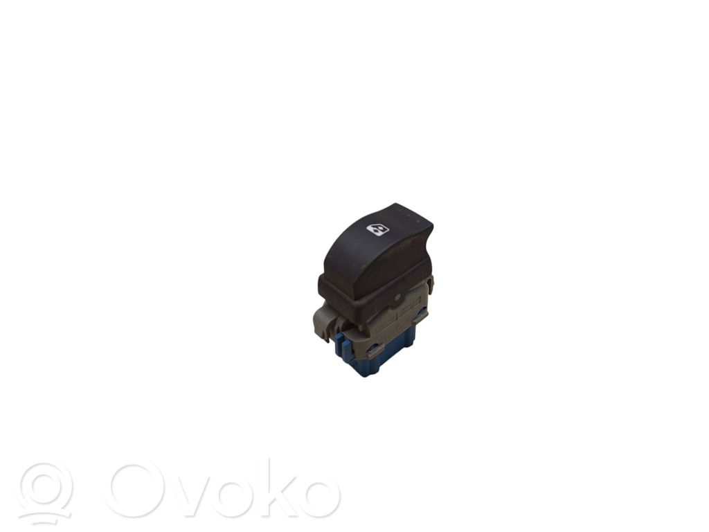 Opel Movano B Electric window control switch 