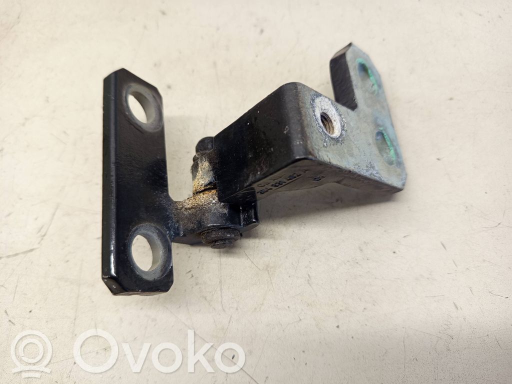 Volkswagen Phaeton Front door upper hinge 