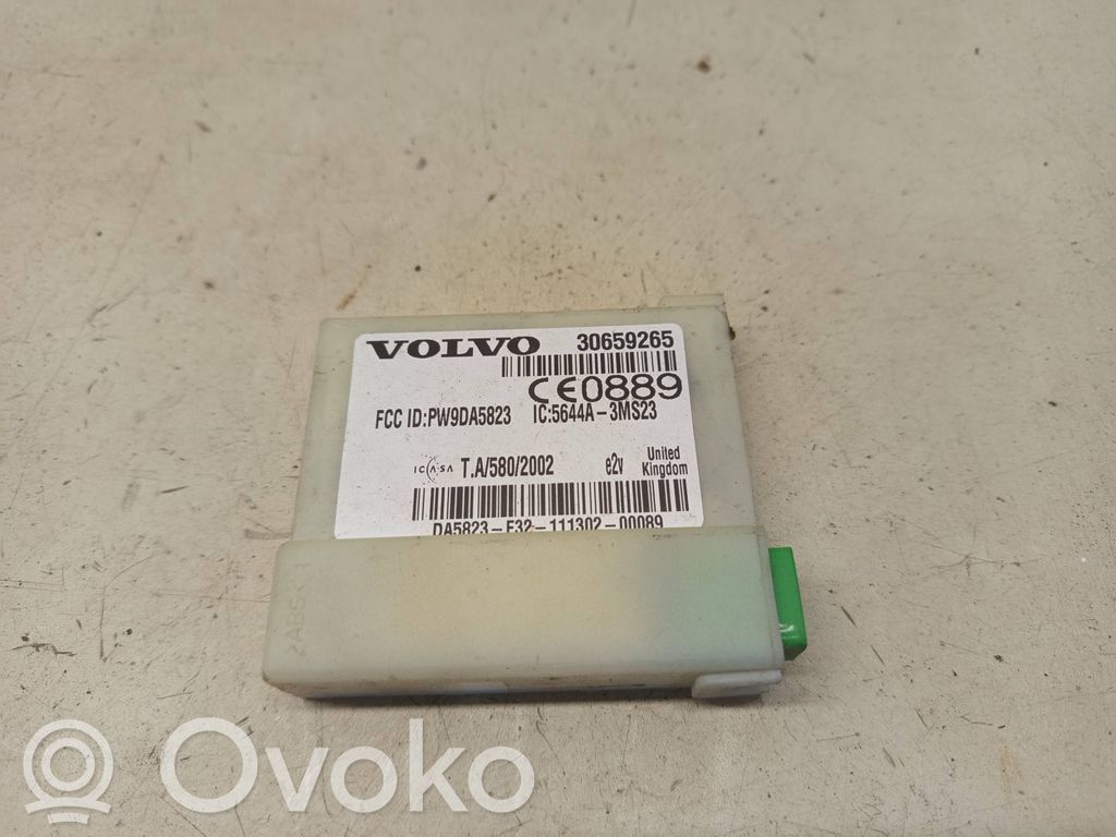 Volvo XC70 Alarm control unit/module 