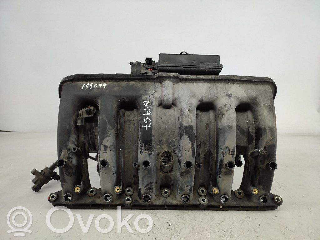 Intake manifold   7501527
