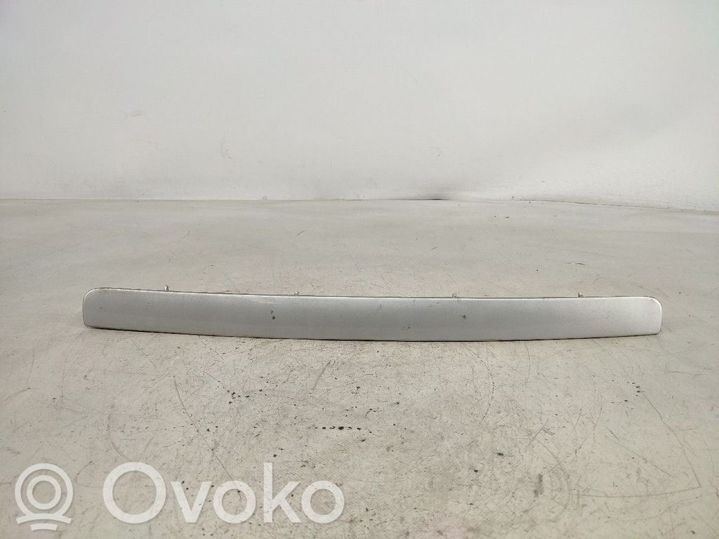Tailgate/trunk side cover trim   6M51R43404BA