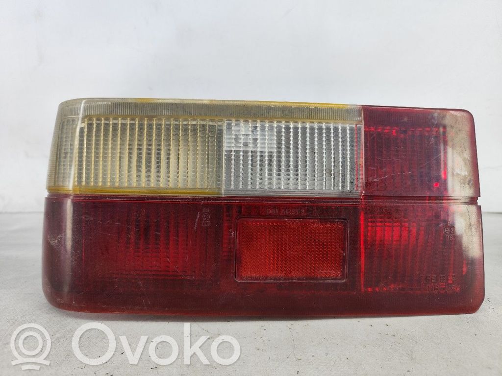 Renault 18 Lampy tylnej klapy bagażnika 