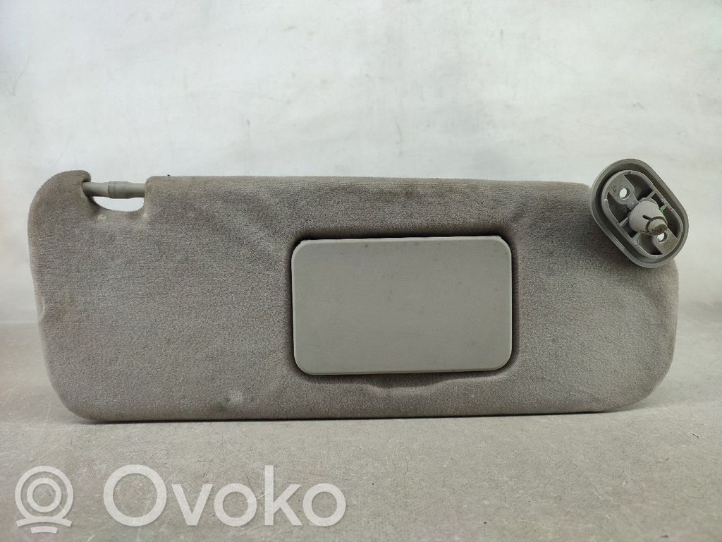 Sun visor