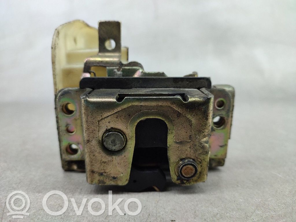 Opel Kadett E Serrure de porte avant 