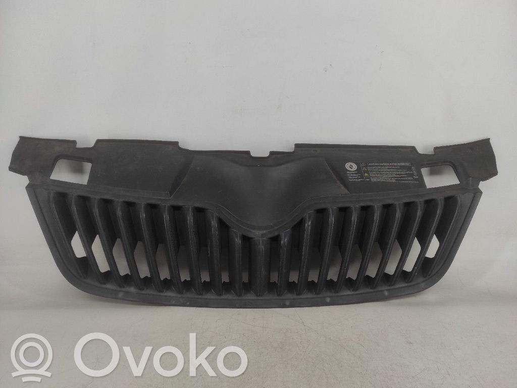 Skoda Fabia Mk2 (5J) Grilă față