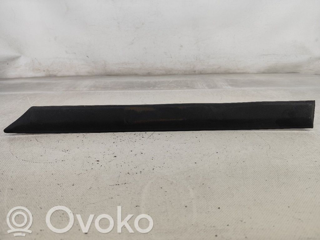 Volkswagen Golf III Rivestimento passaruota posteriore 