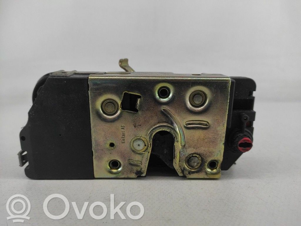 Cerradura de puerta trasera   4PINOS