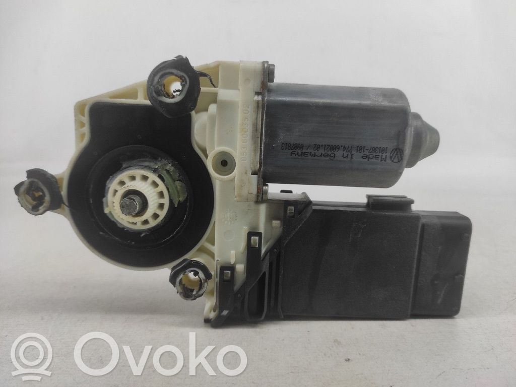 Volkswagen Golf IV Motor macara geam ușă față 
