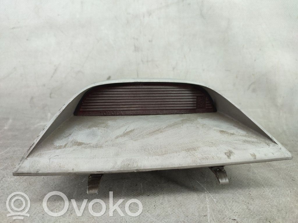 Toyota Corolla E110 Troisième feu stop 