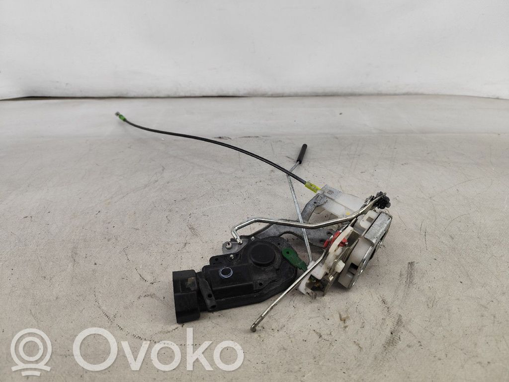 Etuoven lukko