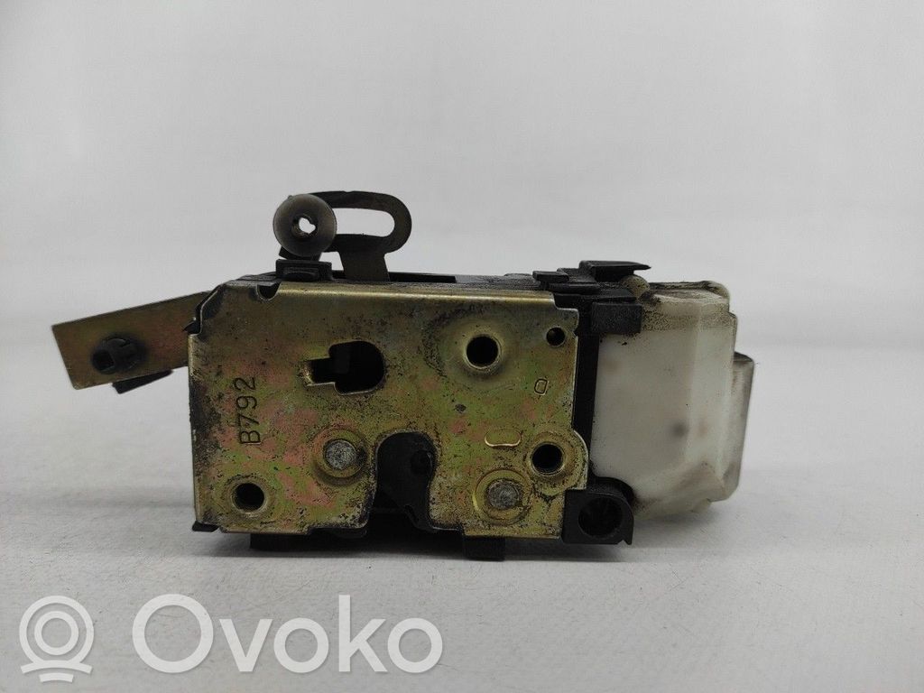 Etuoven lukko   6PINOS