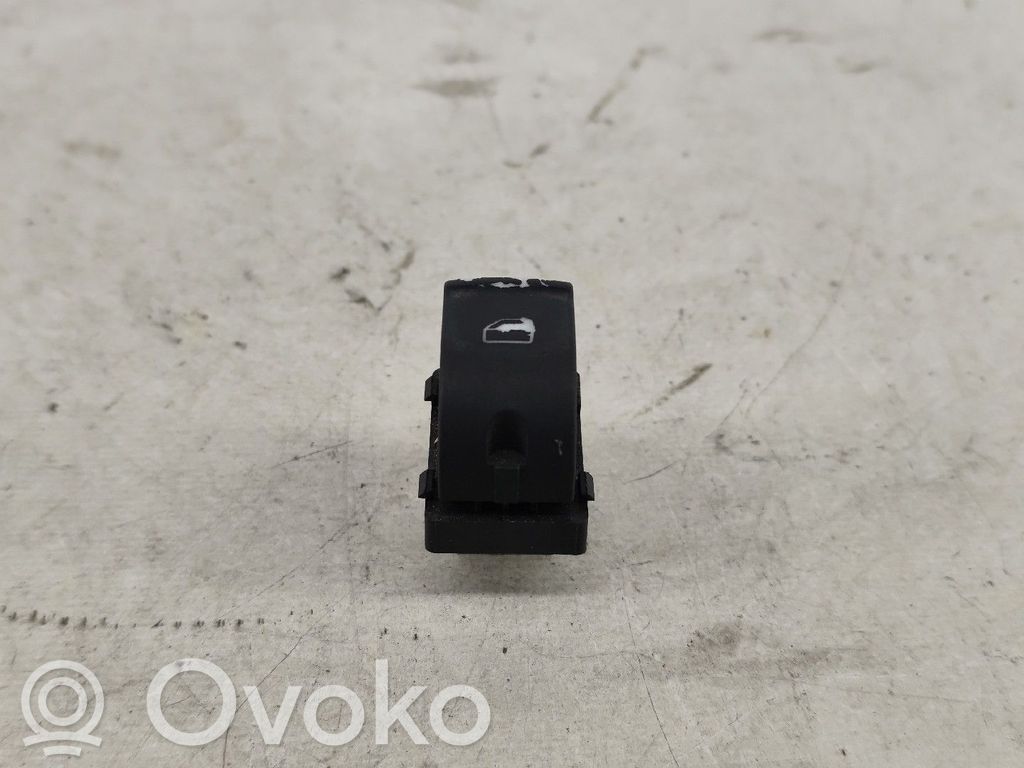 Interrupteur commade lève-vitre   4F0959855