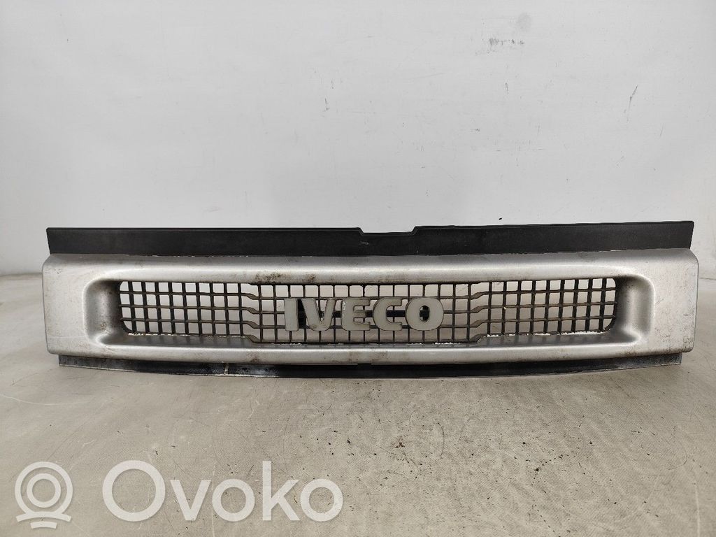 Iveco Daily 3rd gen Etusäleikkö 