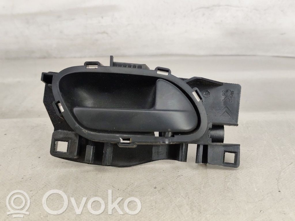 Front door exterior handle/bracket   96555514XT