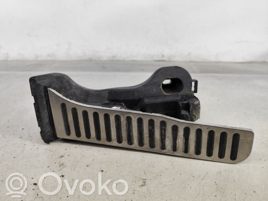 Akceleratoriaus pedalas   1K1721503N,N6PV00860010