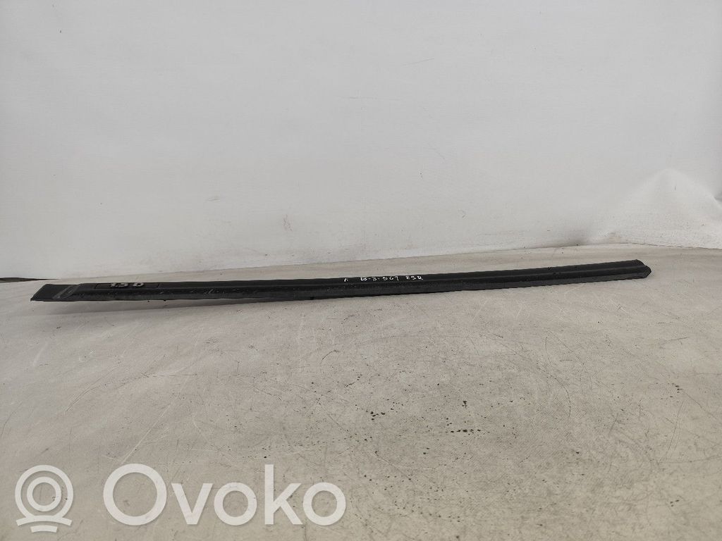 Citroen Saxo Rivestimento della portiera anteriore (modanatura) 