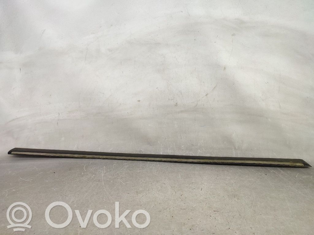 Peugeot 406 Mască ușă față (turnată) 