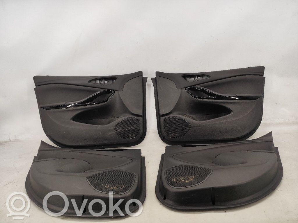 Opel Astra K Alte piese de interior 