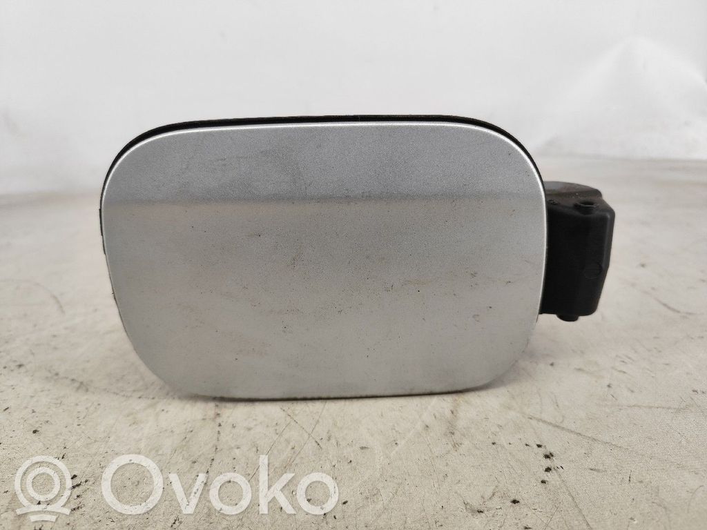 Volkswagen Golf V Polttoainesäiliön korkki 