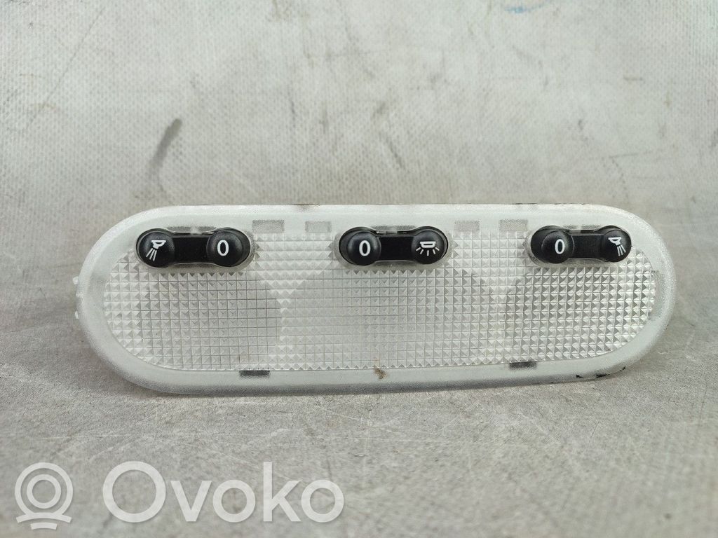 Nissan Juke I F15 Ramă consolă lumini plafon