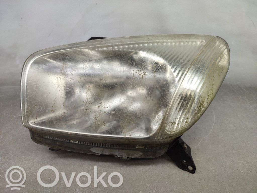 Toyota RAV 4 (XA20) Faro/fanale