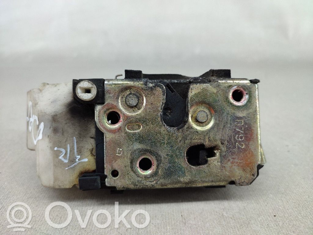 Takaoven lukko   4PINOS