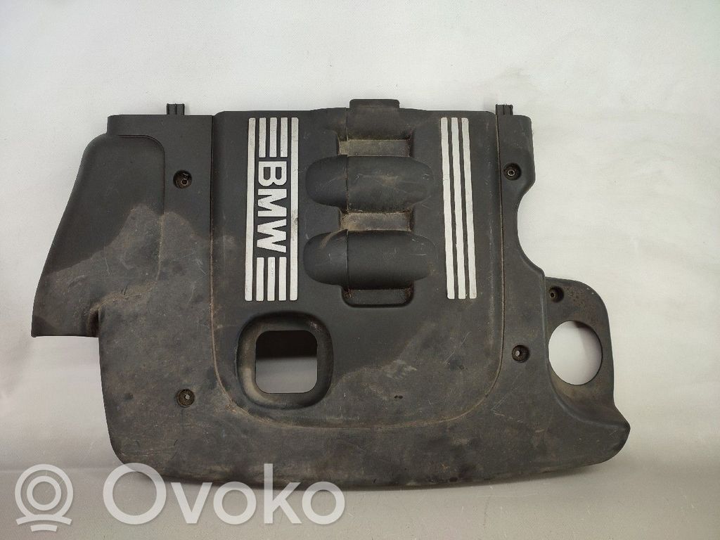 Couvercle cache moteur   1114778900003