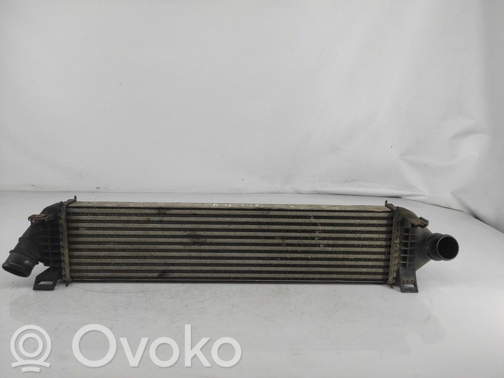 Radiador intercooler   8V619L440AC