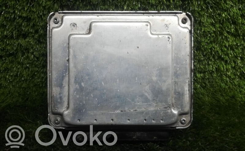 Engine control unit/module   045906019CD,0281012749