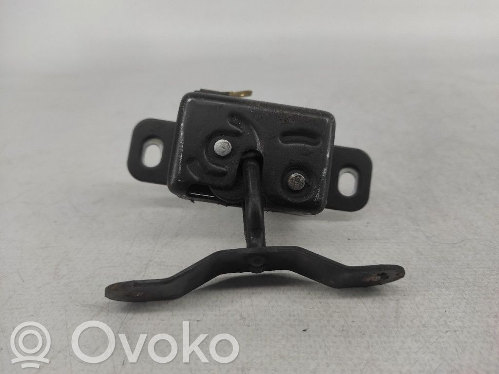 Nissan Pathfinder R51 Takaluukun ulkopuolinen lukko 